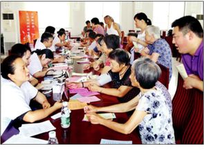 常熟市人民政府义务辅导队 志愿服务照亮市民生活