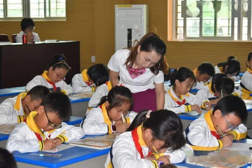 乘秋风之思 引教育之路——泉州市教育领航团队导师莅临阳溪中心小学指导调研